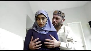 Порно модель: Sex Arab Teen.